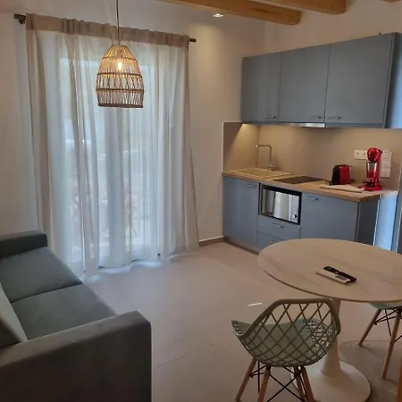 Achilli Appartement *